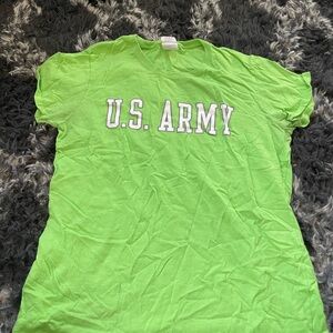 U.S. Army woman’s large Green T-Shirt